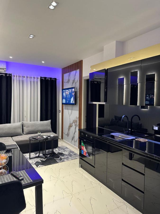 Sueno Apartments & Suites Тирана Екстериор снимка