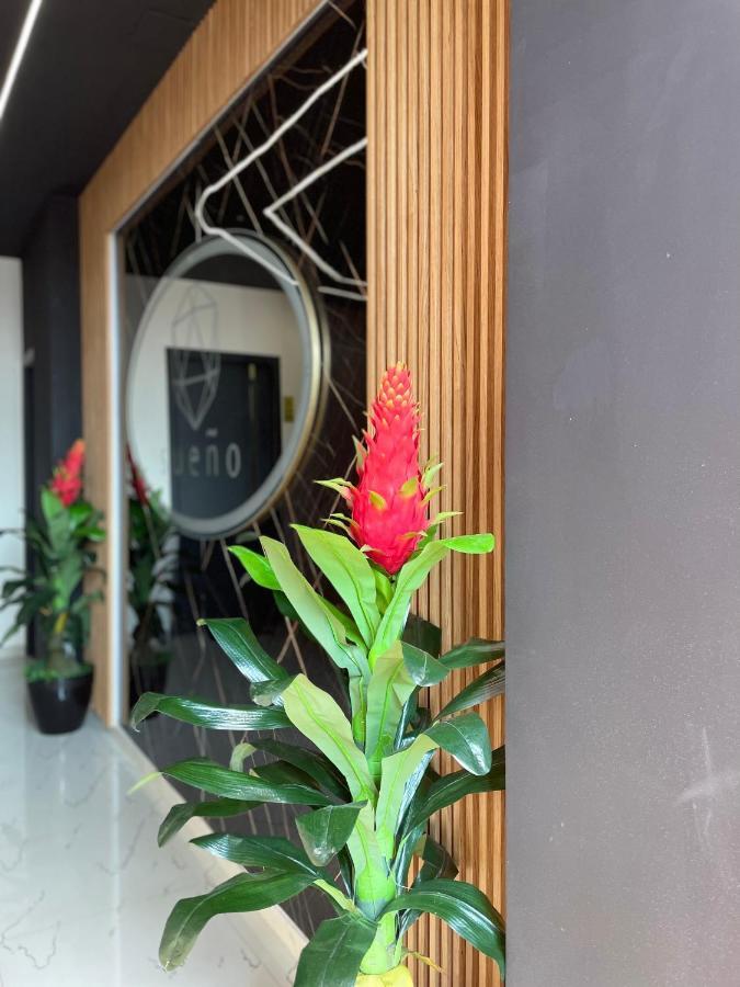 Sueno Apartments & Suites Тирана Екстериор снимка