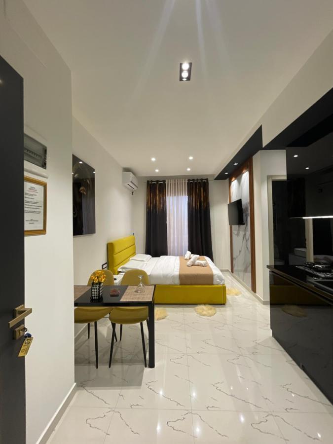 Sueno Apartments & Suites Тирана Екстериор снимка