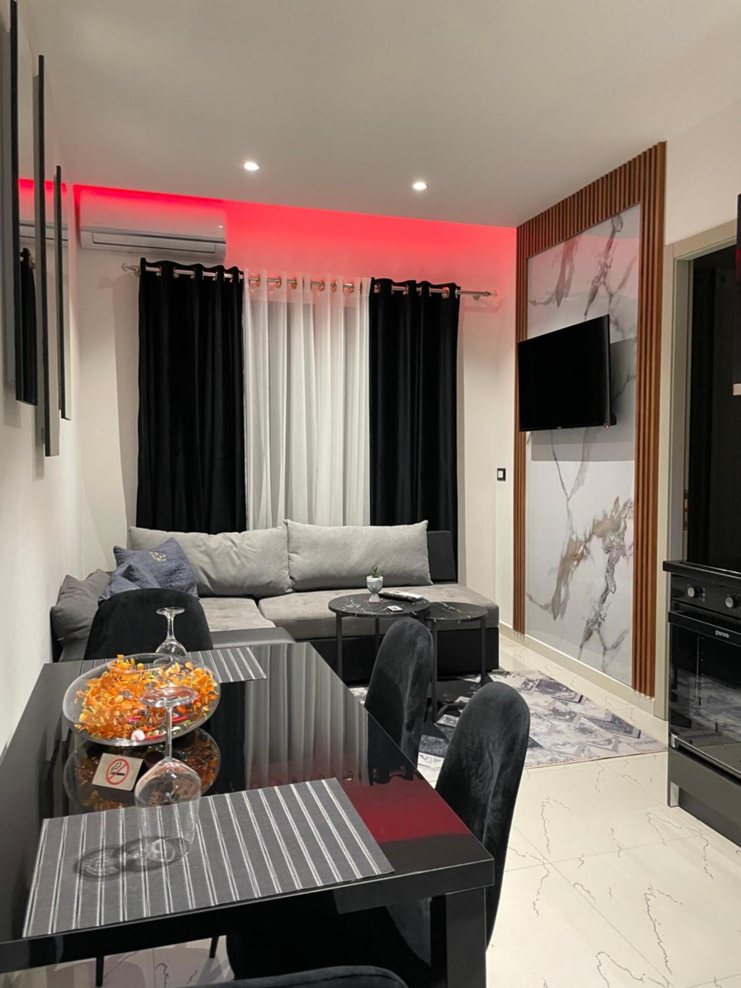 Sueno Apartments & Suites Тирана Екстериор снимка