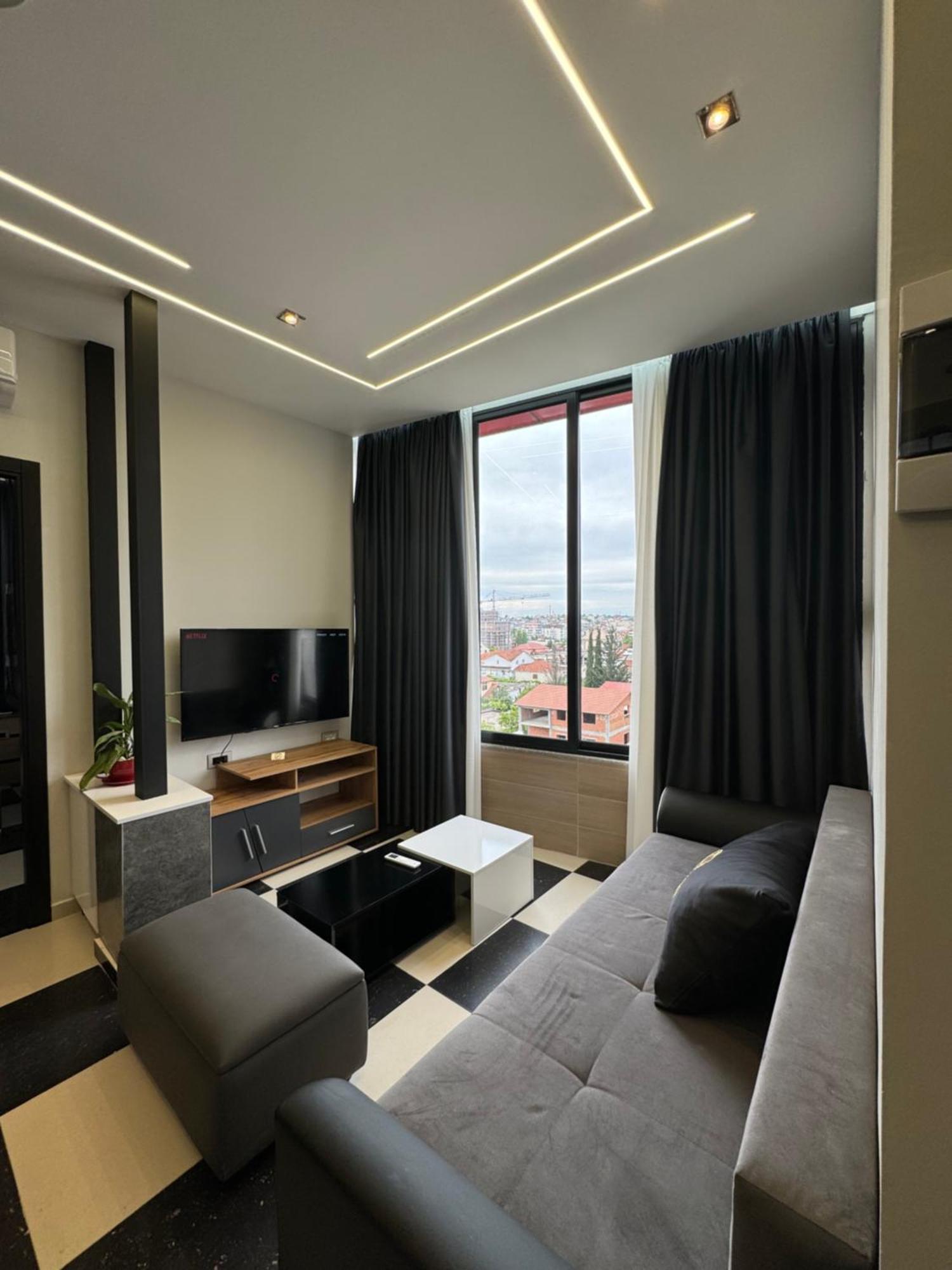 Sueno Apartments & Suites Тирана Стая снимка